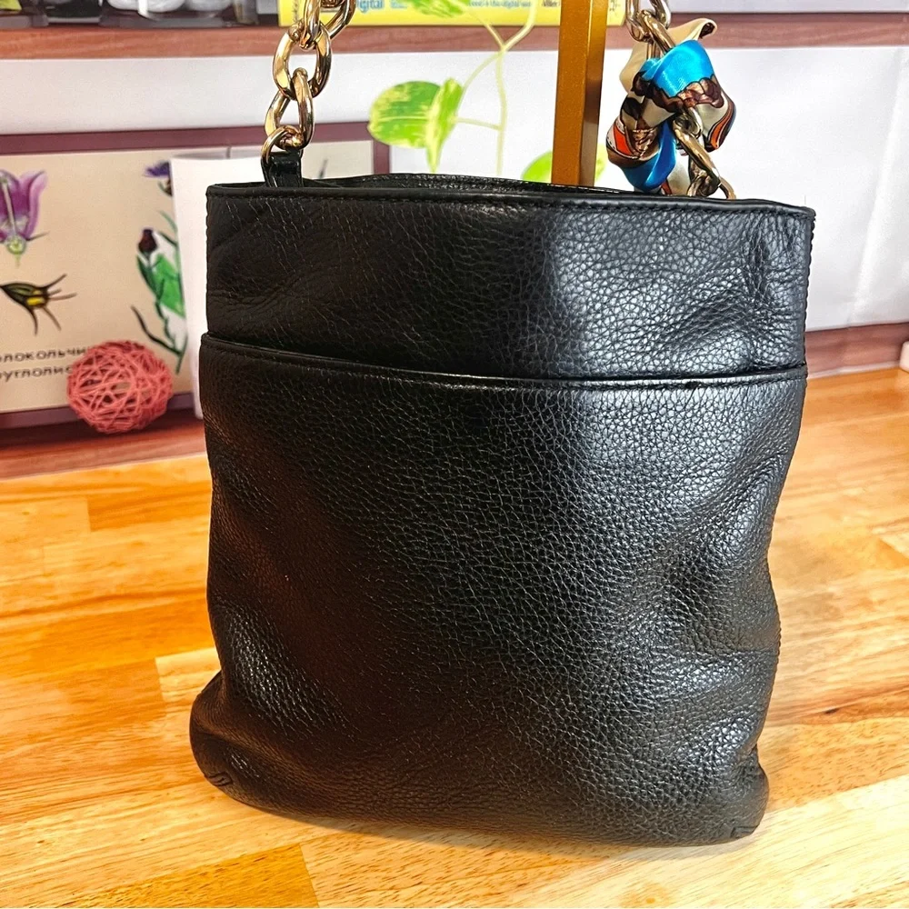 Michael Kors Hamilton Black Pebbled Leather Crossbody Bag - Picture 5 of 11